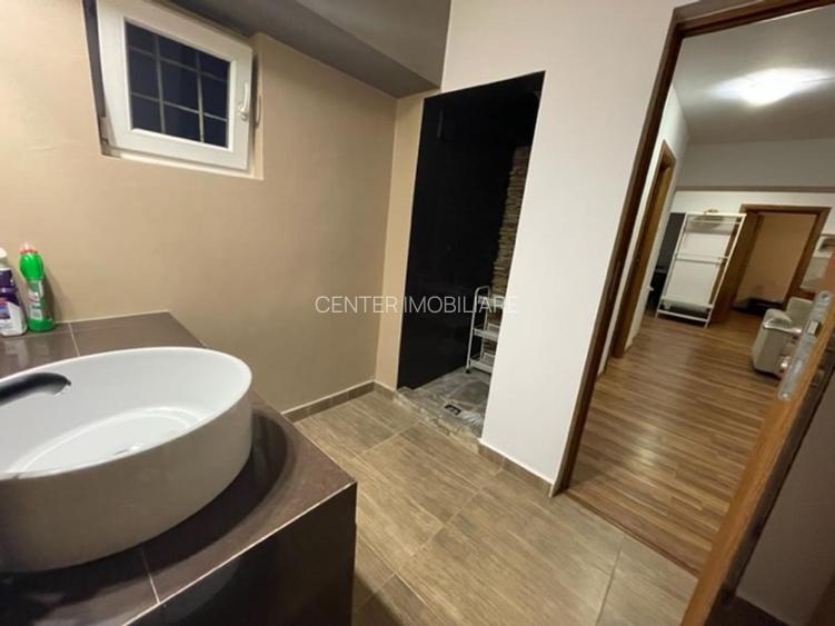 UNIRII,Biblioteca Națională, 3 camere deosebit, 100 mp, etaj 1, terase - 16