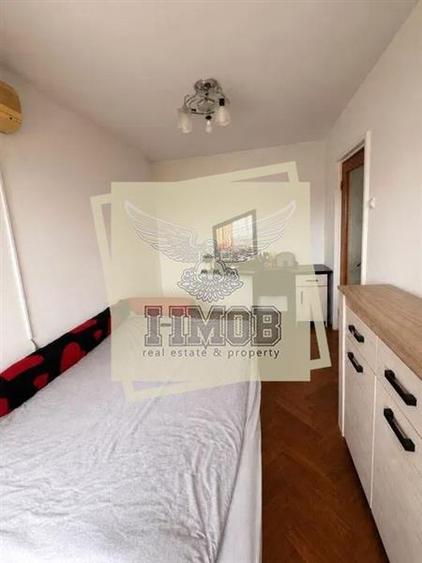 Apartament 3 camere cu 2 balcoane zona Mihai Viteazu