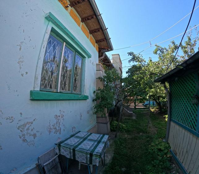 Casă cu Potențial Mare | 80 mp Construiți + 100 mp Teren | Dublu Acces