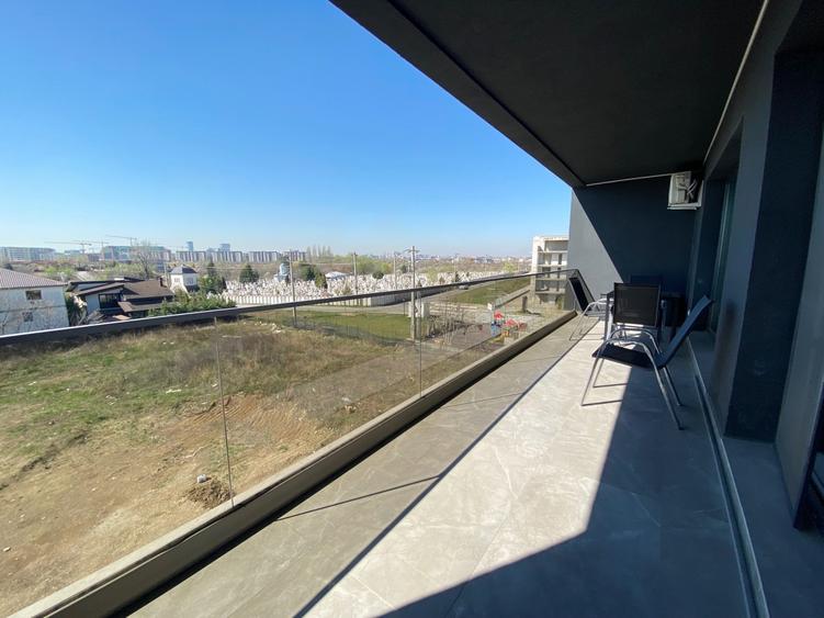 Apartament 2 camere foarte spatios cu terasa// loc parcare