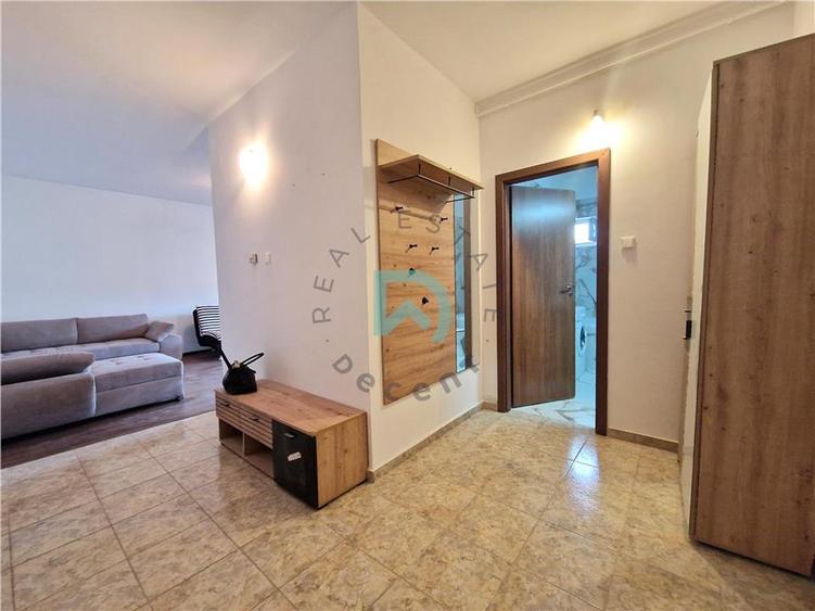 Garsoniera spatioasa, pet friendly, Tractorul, Brasov