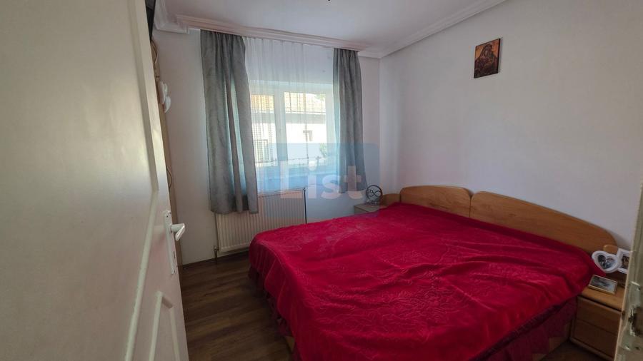Casă D+P+M + teren 6.377 mp | Posibilitate parcelare | Simian