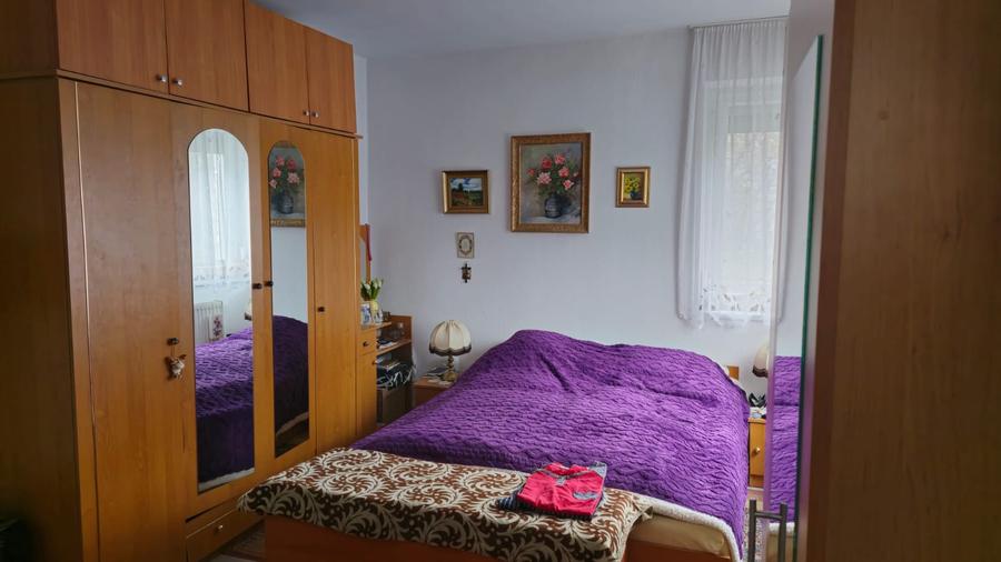 Bloc deosebit unicat caramida