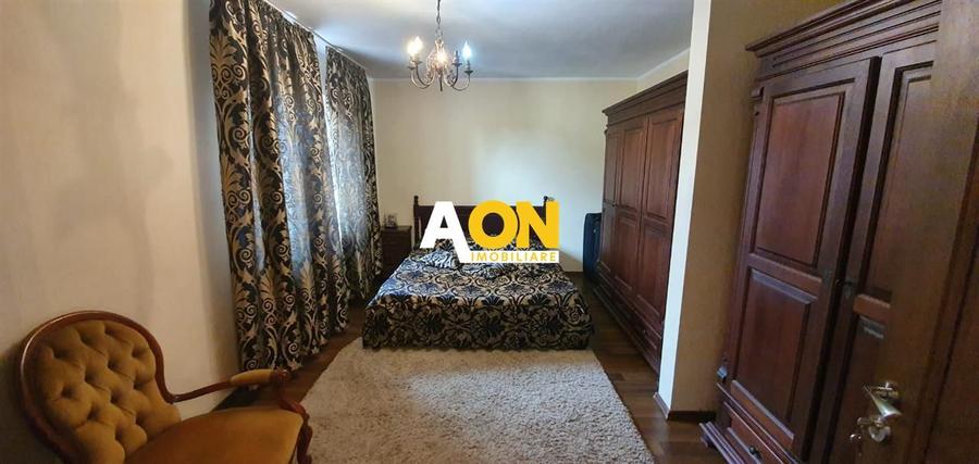 De vanzare casa 4 camere 350 mp teren zona Alba Micesti