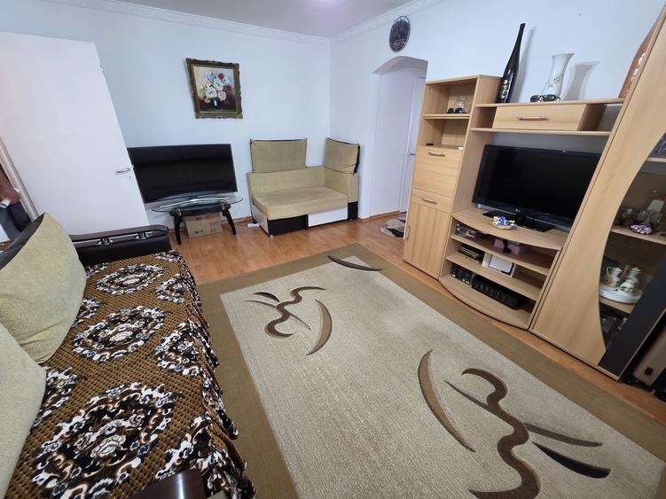 Podu Ros 2  camere semi