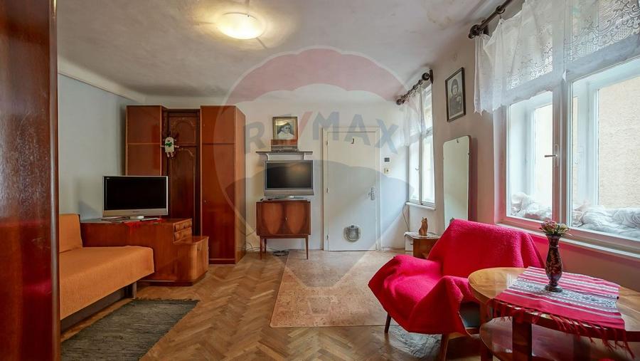 Apartament 3 camere si două băi, Str Republicii, Centrul Istoric