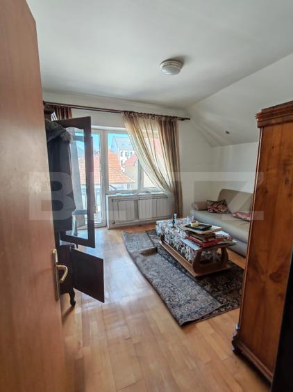 Casă de vânzare, 325 mp, teren 300 mp, zonă Centrală