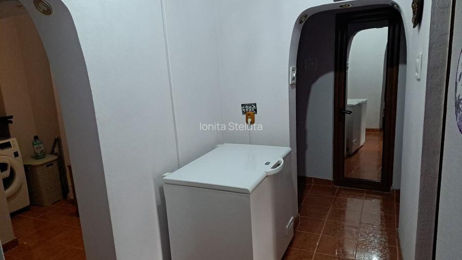 Apartament 3 camere mobilat Micro 21 - 14