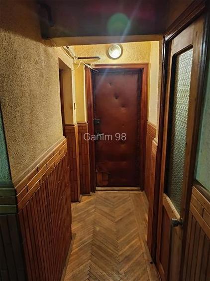 Apartament 2 camere , zona b- dul Independentei , et 1 din 4 , decomandat , 55 m - 14