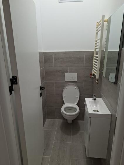 Birouri 66 mp RENOVAT (prima inchiriere)