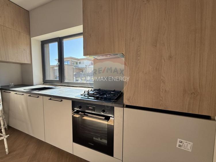 Vila de inchiriat in Voronet. Prima inchiriere, 5 camere. - 5