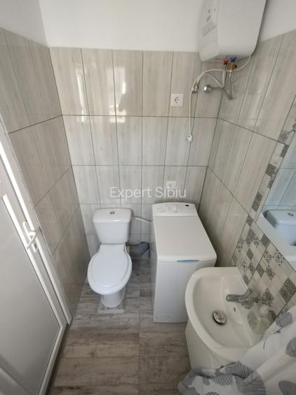 INCHIRIEZ 1 camera,recent renovata, zona Terezian - 5