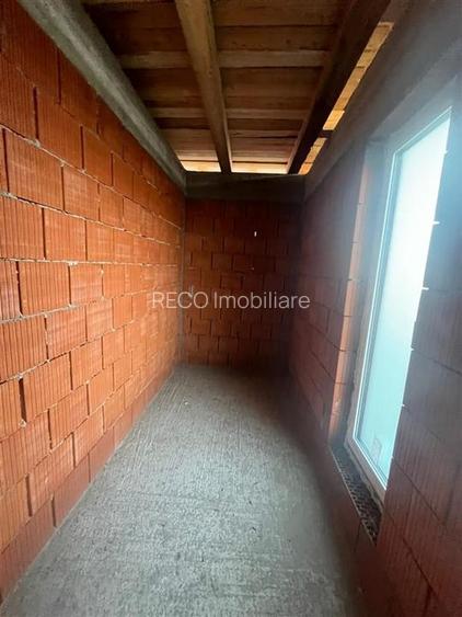 RECO Casa plan parter cu 3 dormitoare-la rosu- Paleu - 8