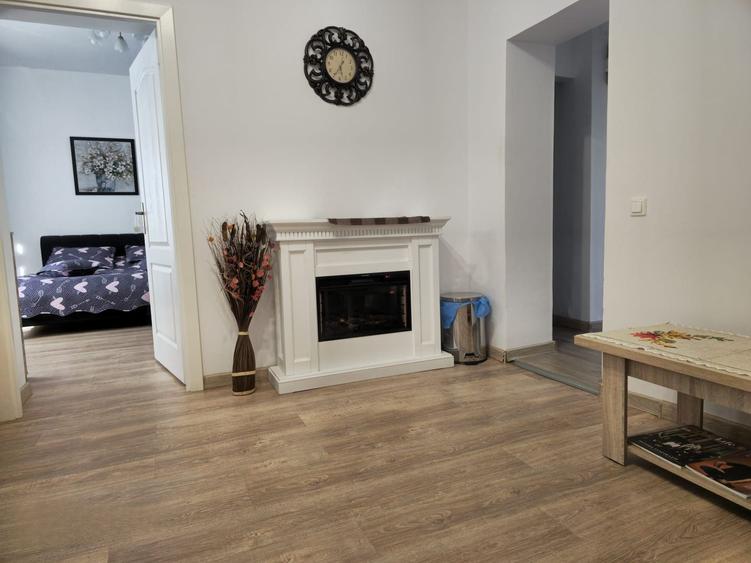 Casa finisata la curte comuna, 56 mp, 2 camere - zona Centrala