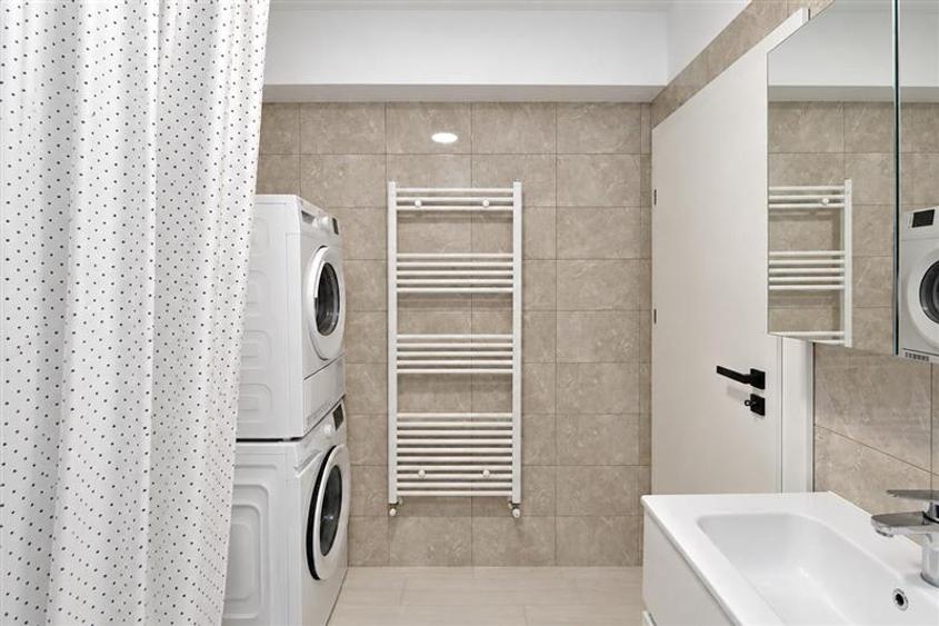 Apartament nou, 3 camere, echipat, balcon, etaj2, parcare subterana, Soho Reside