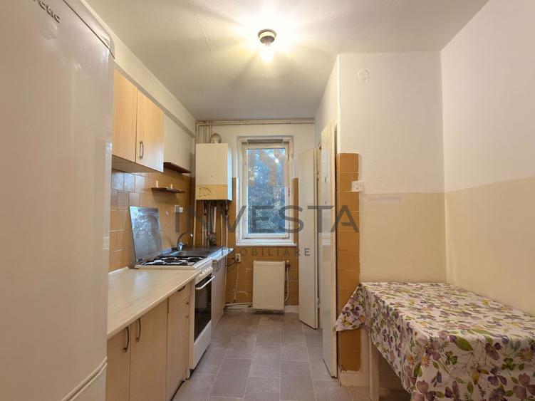 Apartament cu 4 camere decomandate, etaj intermediar, zona Gheorgheni!