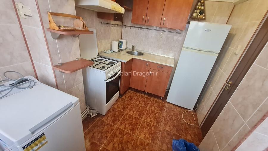 Garsonieră de închiriat - str. Avram Iancu, nr.7, bl.54,  Târgoviște - 16
