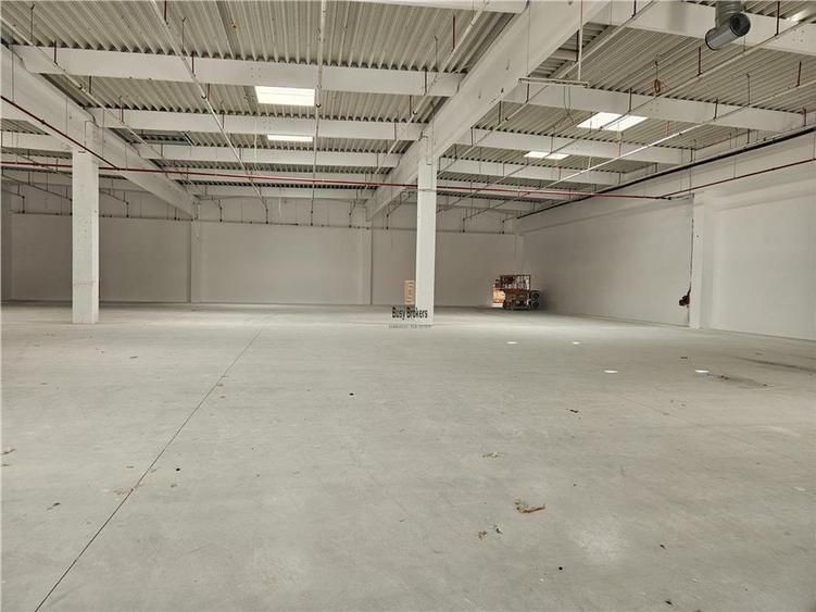 Spatiu Industrial - 2300 mp - Productie - Depozitare - Distributie