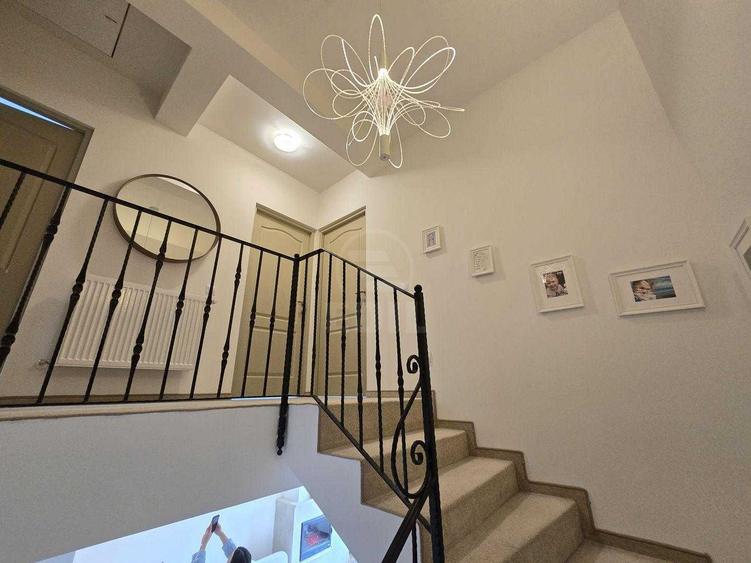 Casa tip Duplex zona Narciselor