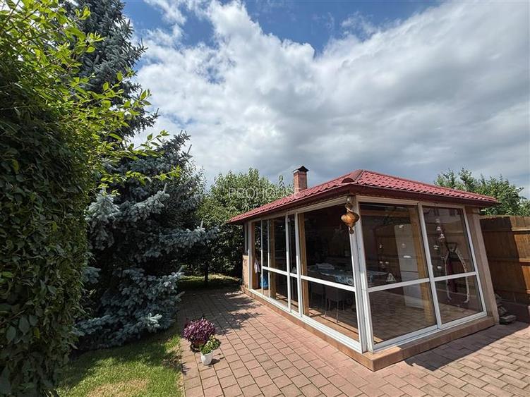 Casa exclusivista - complet mobilata si utilata - la doar 2,7 km de centrul oras - 16