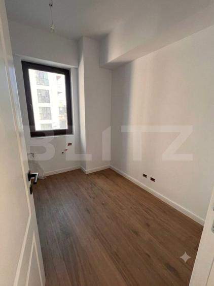 Apartament 3 camere, bloc nou, 67mp, etaj 2, finisat, zona Centrală