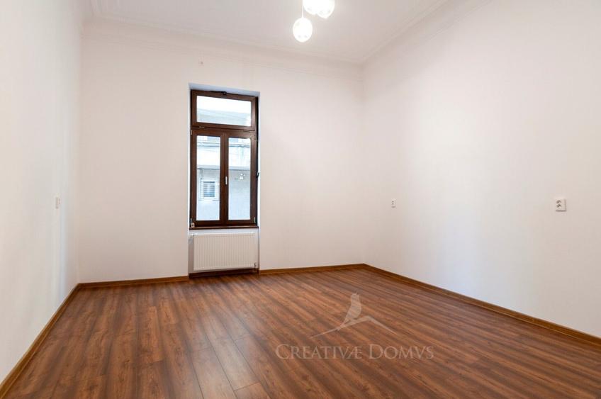 Inchiriere apartament in casa "la belle epoque" - Parcul Cismigiu