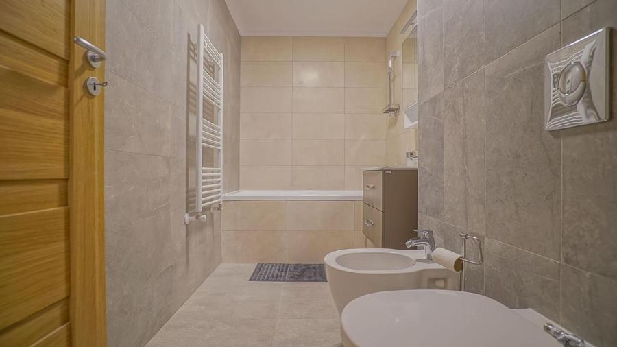 Apartament 2 camere, Urban Coresi , Premium ,Terasa MARE