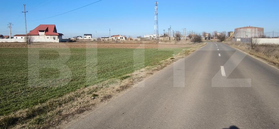 Teren intravilan stradal, 16.652 mp, zona Ghercesti