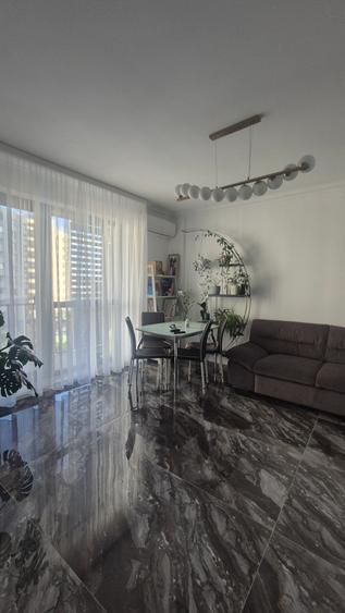 2 Camere, 70 Mp + Loc de Parcare, Imbunatatiri de Lux