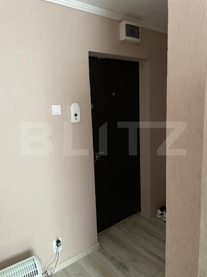 Garsoniera de vanzare, 20 mp, zona Velenta