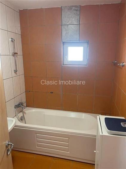 Inchiriere casa 3 camere cu gradina de 500 mp in Dambul Rotund - 11