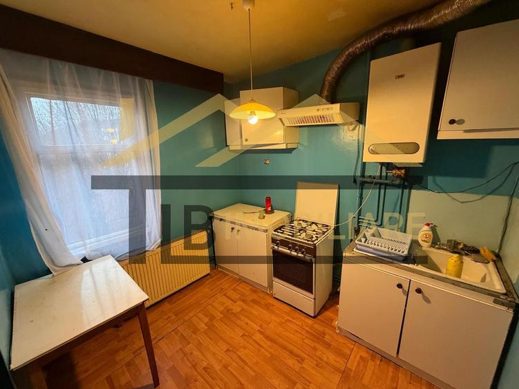 Apartament de 2 camere, decomandat, 52.5mp, zona Diamant