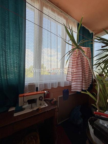 Apartament 2 camere, semidecomandat, etaj 3, zona Dambovita - 7