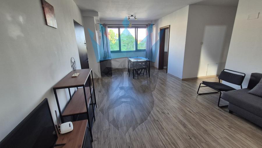 Apartament 3 Camere Straulesti in Casa