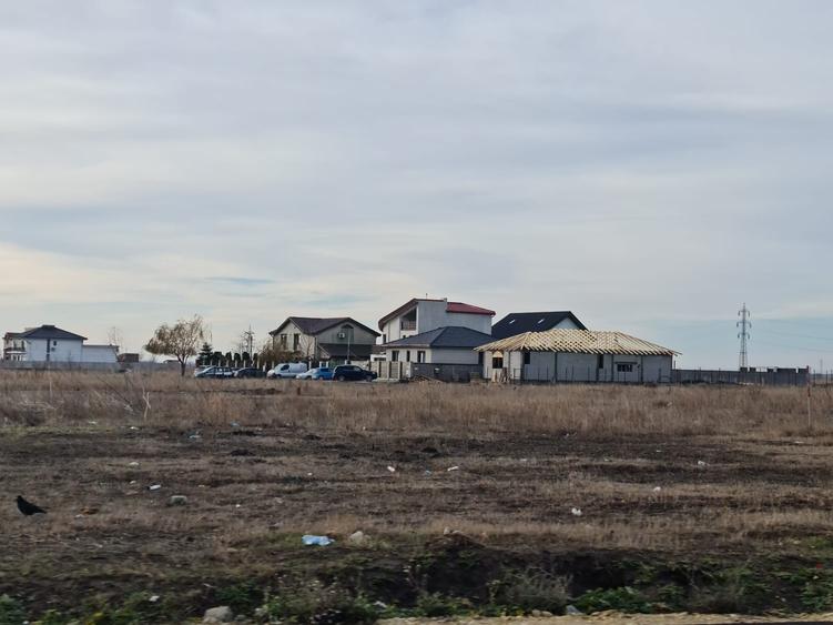 Vand teren in Constanta zona Km 5 Veterani