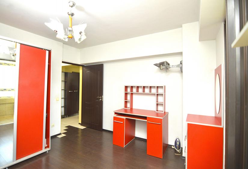 VANZARE APARTAMENT 2 CAMERE UNIRII – MIRCEA VODA