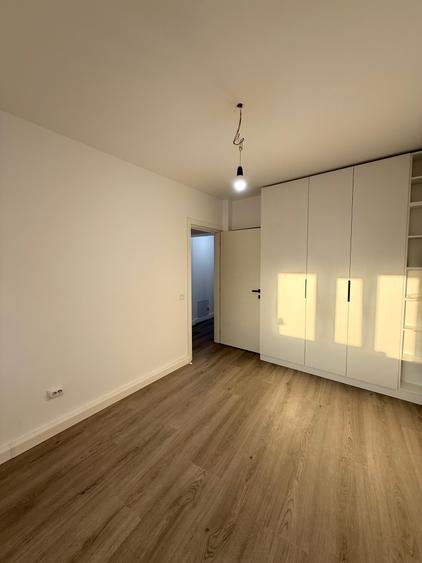 Închiriere apartament 4 camere - ideal birou-firma– Bloc Horoscop, Piața Unirii