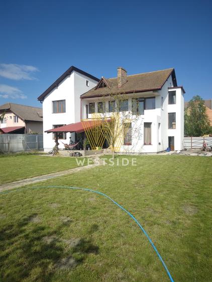 Vila premium de vanzare, cu 6 camere, in Sacalaz