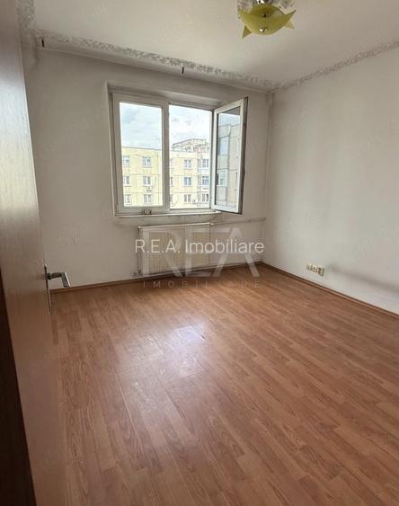 2 camere, et 7/8, 51mp, bloc 1986- Lujerului - 2