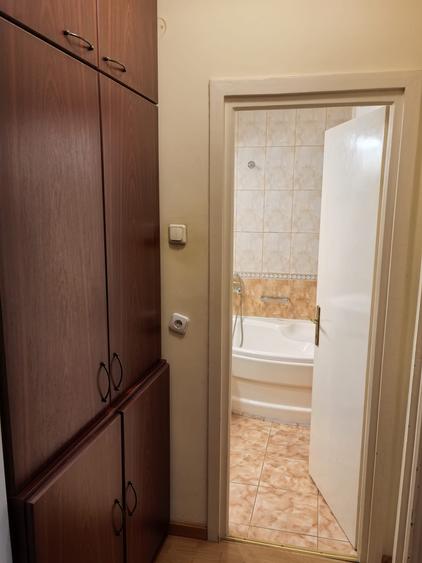 Inchiriez apartament 3 camere, Tg. Mures, Cornisa