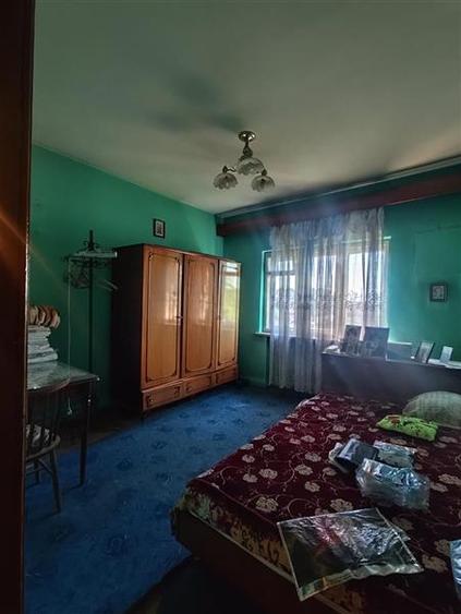 Apartament cu 3 camere zona Bobalna