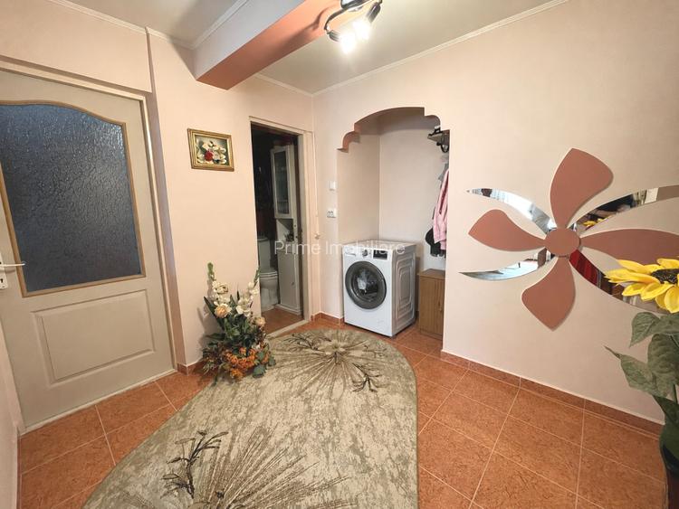 Apartament spațios | 2 camere | 58 mp | Mobilat - utilat | Cugir - zona Centrala - 7