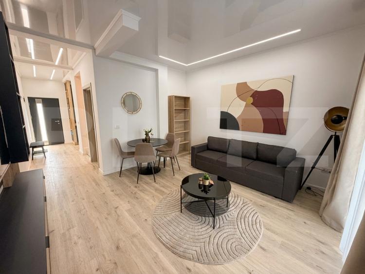 Casă 3 camere, 80 mp, curte, zona Visan