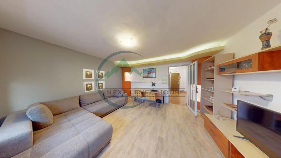 Apartament 3 camere, structura mare, etaj 1, Astra