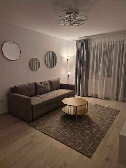 Proprietar - inchiriez ap. 2 camere Coresi -bloc nou