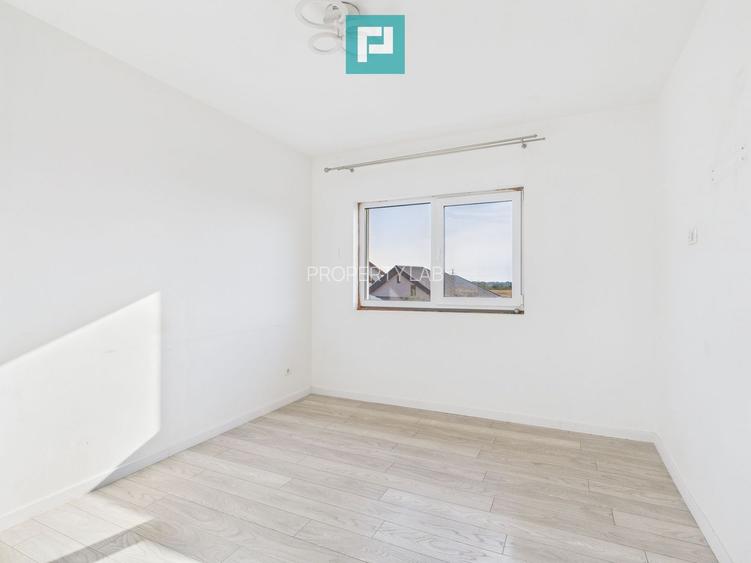 Duplex Parter + Etaj în Urseni - 17