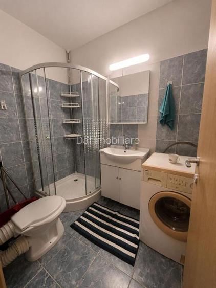 115000 euro - 2camere-55mp- decomandata-centrala proprie-metrou - 4