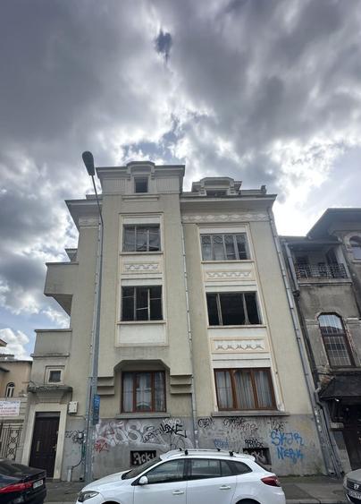 Vila Interbelica | S+P+2+M | Structura Consolidata