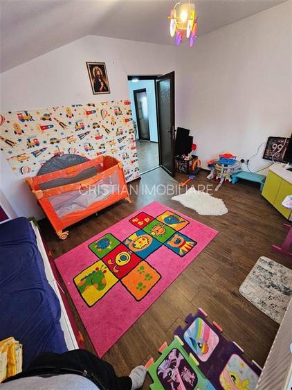 Casa 4 camere, constructie 2015, teren 1000 mp, Varsatura - 5