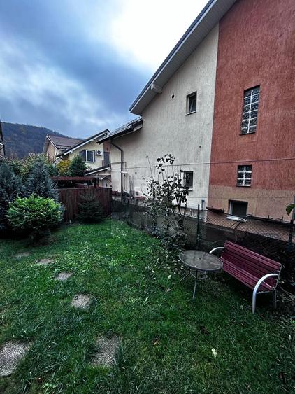 Duplex zona Sub Cetate - 19